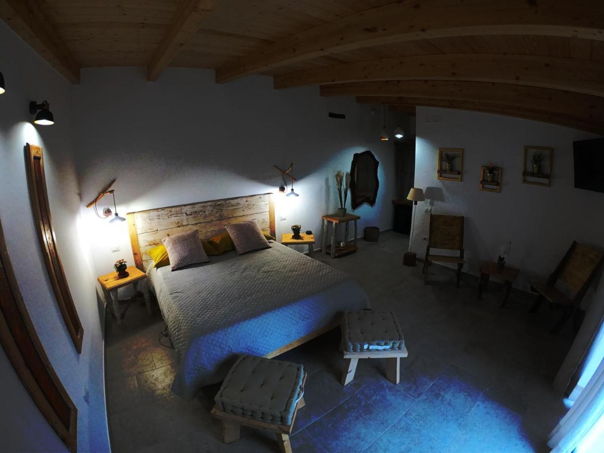 Couette-café Les Rooms&suite *